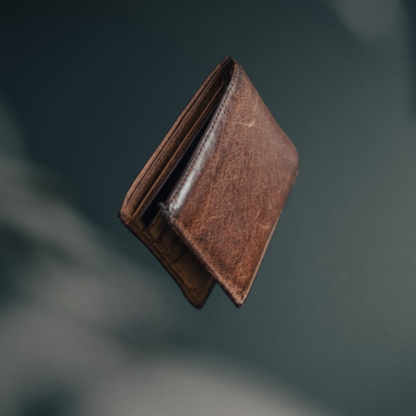Handmade Leather Wallet - Image 1